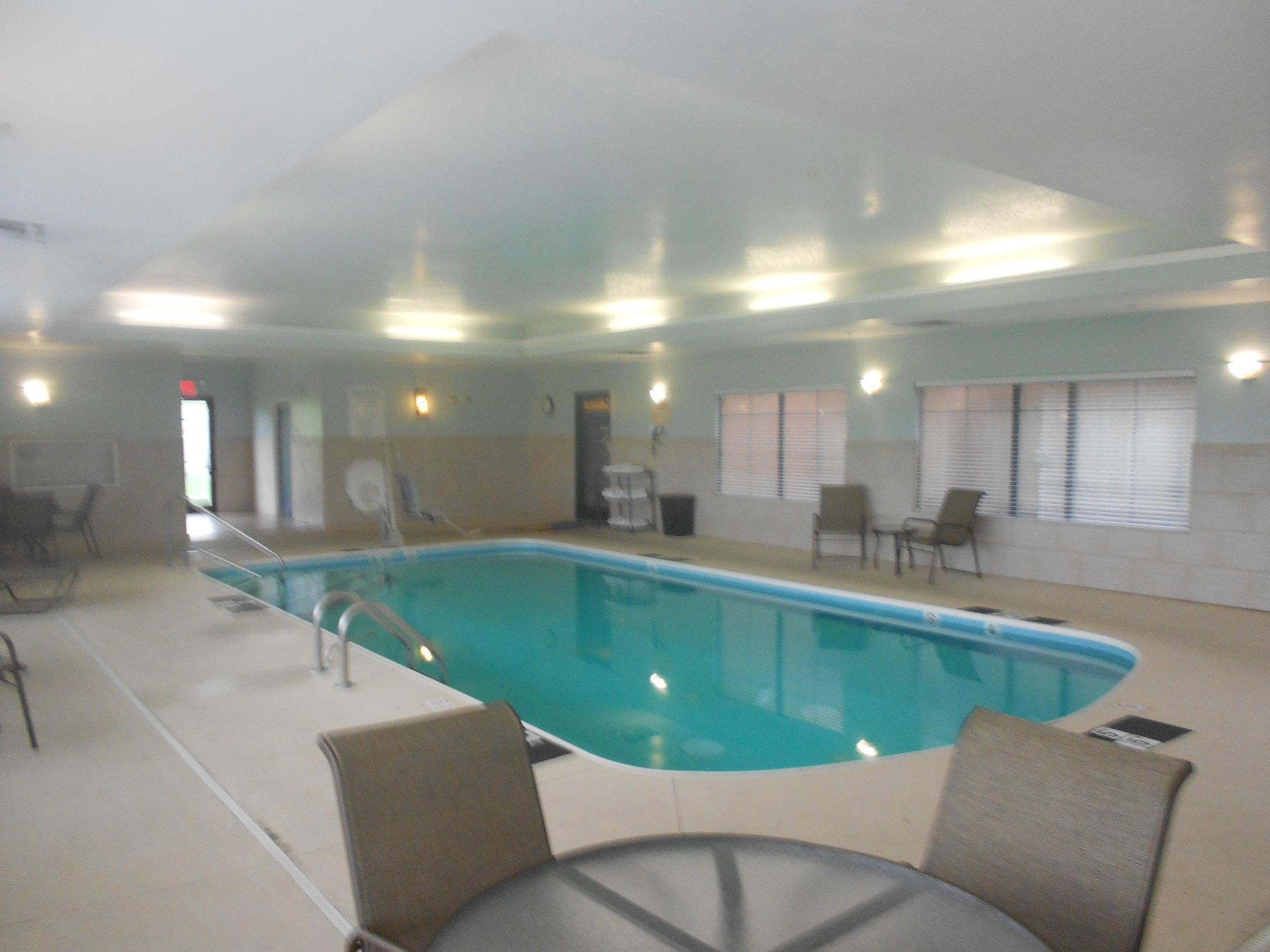 Holiday Inn Express Hotel & Suites Lancaster Konforlar fotoğraf