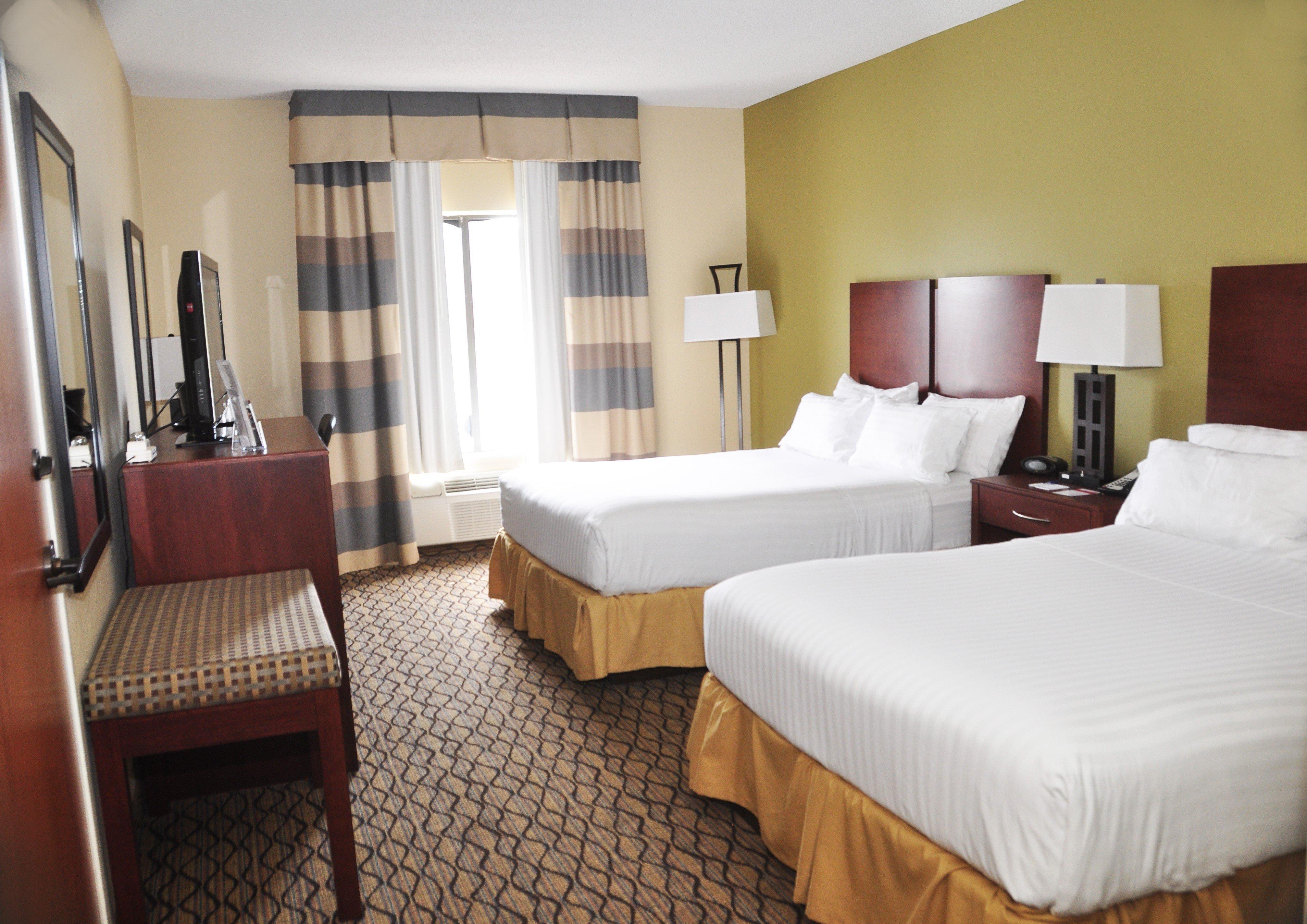 Holiday Inn Express Hotel & Suites Lancaster Dış mekan fotoğraf