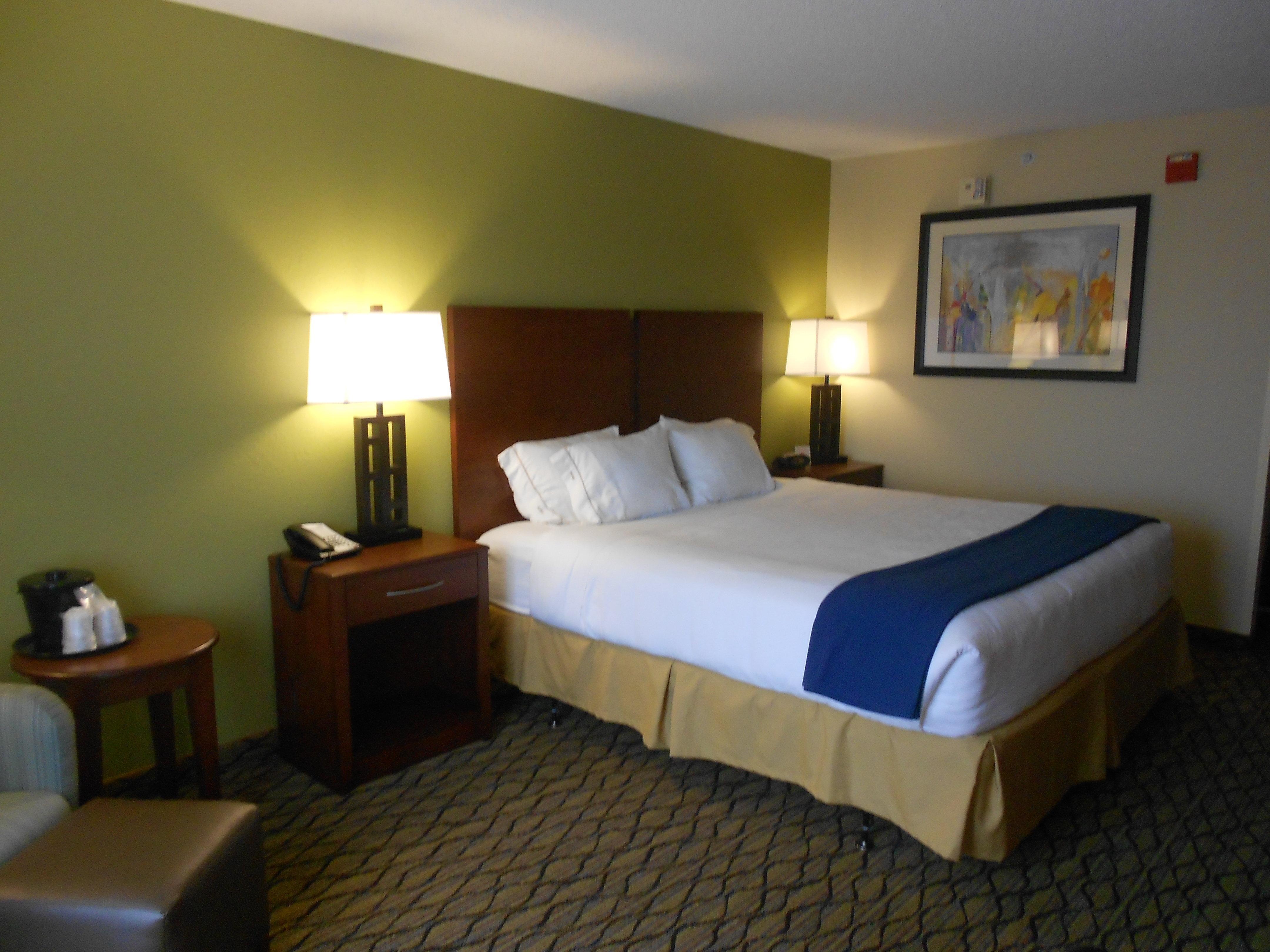 Holiday Inn Express Hotel & Suites Lancaster Oda fotoğraf